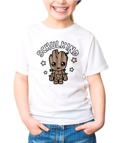 Kinder T-Shirt Mädchen "Schulkind" Comicfigur Baum Baby-Grroot Geschenk zur Einschulung Schulanfang Moonworks®