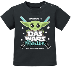 Baby T-Shirt personalisiert mit Namen Baby-Yoda Spruch Lustig Episode 1 Geburtstagsshirt Jungen Mädchen Moonworks®