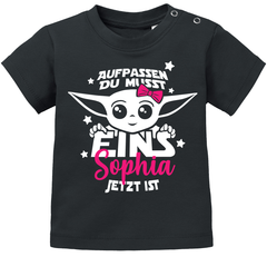 Baby T-Shirt Mädchen personalisiert mit Name und Zahl anpassbar 1 2 3 Geburtstagsshirt Baby-Yoda Wunschname Moonworks®