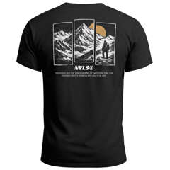 Herren T-Shirt Backprint Mountain Adventure Grafik Outdoor Nature Fashion Streetstyle Männer Neverless®
