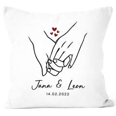 Kissen-Bezug personalisiert mit Namen und Datum Motiv Hände Herz Geschenk Partner Mann Frau Liebe SpecialMe®