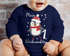Baby Body langarm Mein erstes Weihnachten {style_variation_string} Aufdruck XMAS Outfit Newborn Einjährige Bio-Baumwolle Jungen & Mädchen MoonWorks®preview