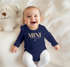 Baby Body Langarm Schriftzug Mini personalisiert mit Familienname Wunschname Geschenk Geburt Taufe Bio-Baumwolle SpecialMe®preview