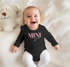 Baby Body Langarm Schriftzug Mini personalisiert mit Familienname Wunschname Geschenk Geburt Taufe Bio-Baumwolle SpecialMe®preview