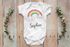 Baby Body mit Namen bedrucken lassen Motiv Regenbogen Wolke Herz kurzarm Bio Baumwolle SpecialMe®preview