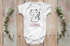 Baby Body mit Namen und Zahl zum 1. oder 2. Geburtstag Geschenk für Einjährige Zweijährige Bio-Baumwolle SpecialMe®preview
