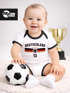 Baby Body WM 2026 Outfit Trikotstyle Weltmeisterschaft Outfit Trikotstyle Fußballgeschenk Jungen Mädchen Baumwolle MoonWorks®preview
