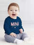 Baby Langarmshirt Schriftzug Mini personalisiert mit Familienname Wunschname Geschenk Geburt Taufe Jungen Mädchen SpecialMe®preview