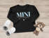 Baby Langarmshirt Schriftzug Mini personalisiert Wunschname Familienname Geschenk Geburt Taufe Jungen Mädchen SpecialMe®preview