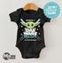 Babybody personalisiert Wunschname Motiv Baby-Yoda Spruch Lustig Episode 1 kurzarm Body Bio-Baumwolle Moonworks®preview