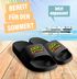 Badeschlappen Lustig Badelatschen mit Spruch SAUFI LETTEN – Party, Urlaub Malle Festival JGA Gadget – Hausschuhe Herren Unisex Moonworks®preview