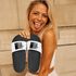 Badeschlappen mit Spruch Lieblingsmensch Badelatschen Unisex Herren Damen Badeschuhe Geschenk für Partner Familie Freunde Moonworks®preview