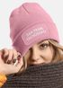 Damen Beanie mit Patch San Fran Tschüssiko Strickmütze mit Spruch Aufdruck Lustig Damenmütze Moonworks®preview