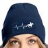 Damen Beanie mit Patch Strickmütze Aufdruck Pferd Herzschlag Design Reiterin Geschenk Pferdefreundin Damenmütze Moonworks®preview