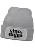 Damen Beanie Strickmütze mit Spruch Vino Digga Aufdruck Lustig Damenmütze Geschenkidee Weintrinker Moonworks®preview