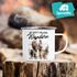 Emaille-Tasse Wandern Spruch Uns reichts, wir gehen wandern personalisiert mit Namen und Haustier Hunde SpecialMe®preview