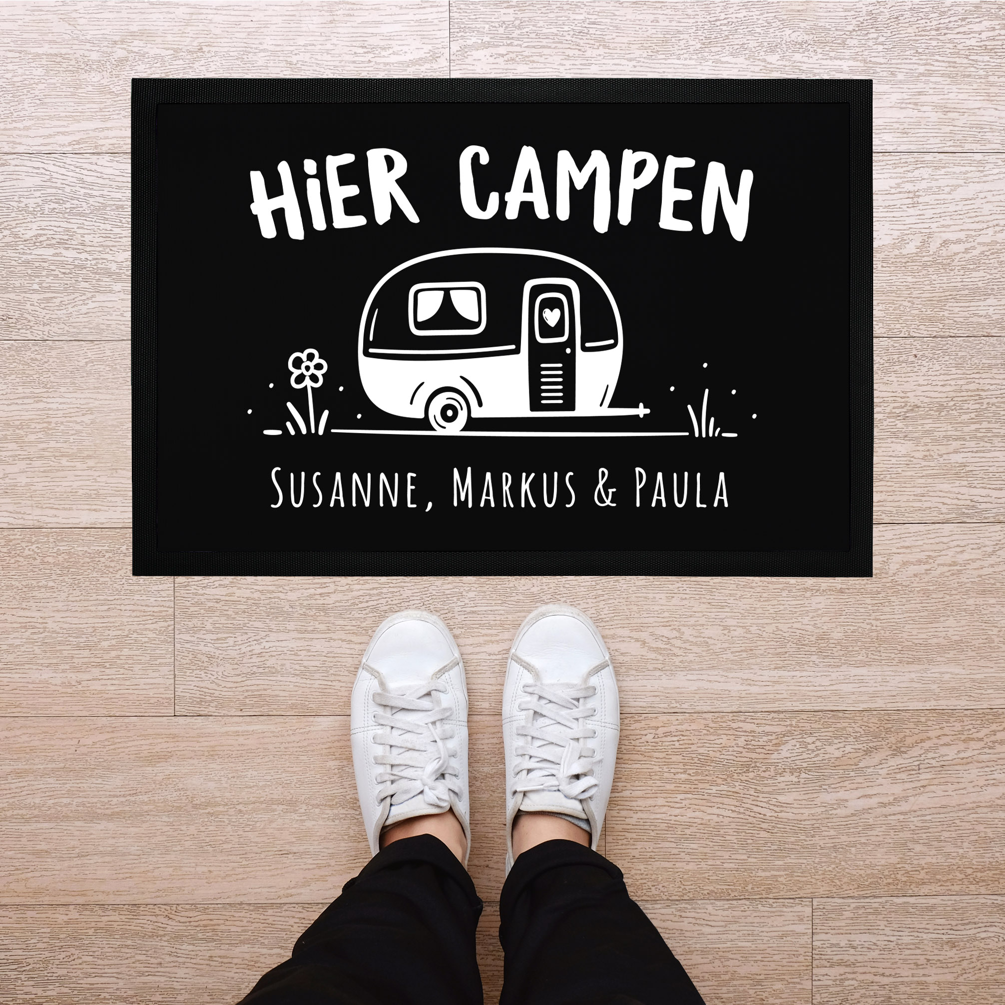 Personalisierte Fußmatte „Mrs & Mr Nachname“ – Rutschfest, Waschbar, 60x40 Cm, Weiß, Perfekt Als Hochzeitsgeschenk