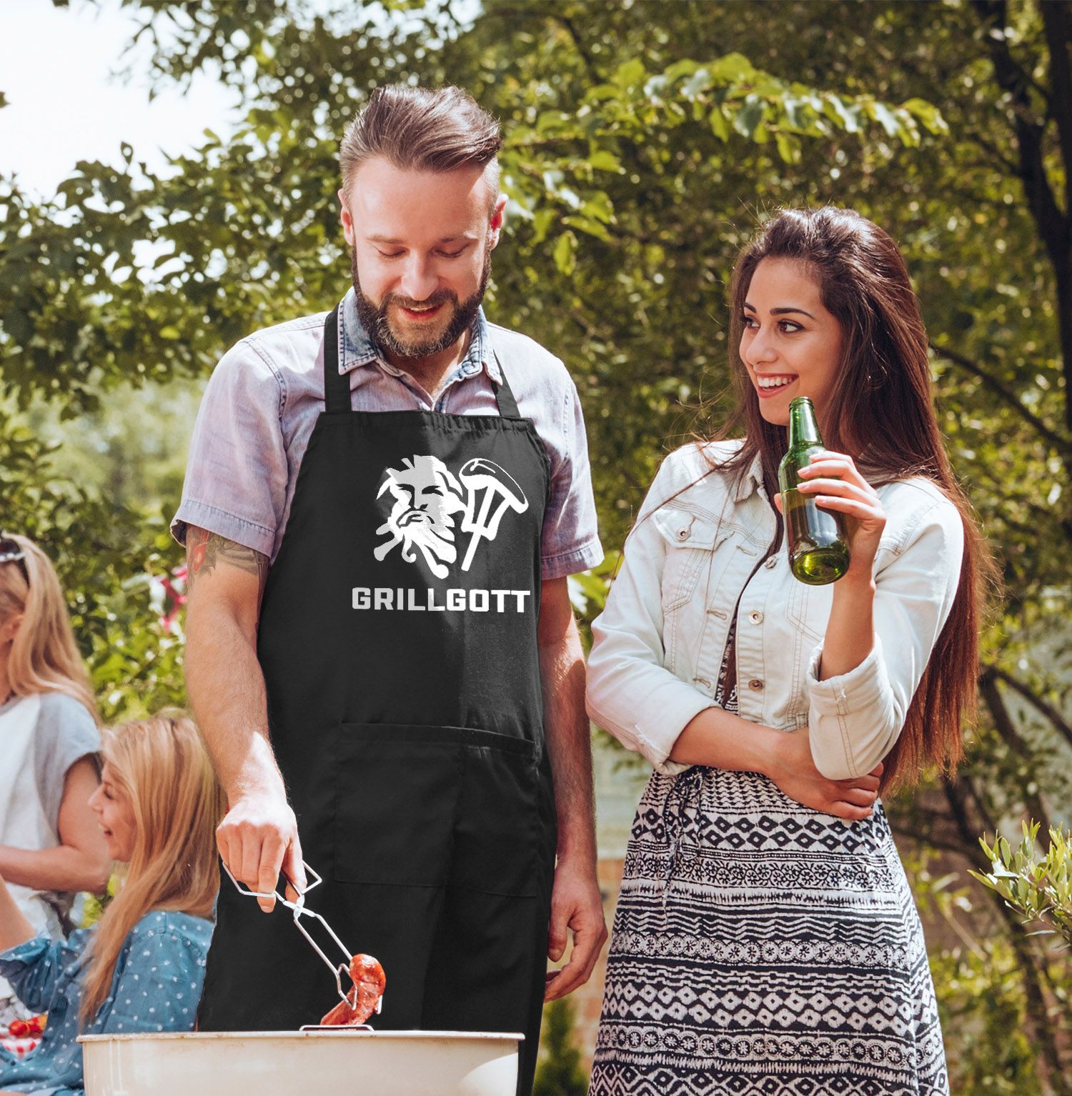 Grill-Schürze für Männer mit Motiv GrillGott von Moonworks® | Akowi