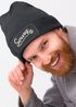 Herren Beanie Patch Strickmütze mit Spruch Lustig Servus Lederhose in der Wäsche Outfit für das Oktoberfest Männer Moonworks®preview