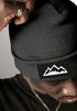Herren Beanie Wintermütze mit Patch Mountain Badge Aufdruck Print Strickmütze Rippstrick Outdoor Fashion Neverless®preview