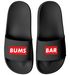 Herren mit Spruch BUMS BAR –Gadget Malle, Festival JGA Männerurlaub– Witzige Badeschlappen für Urlaub Moonworks®preview