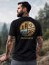 Herren T-Shirt Backprint Natur Grafik Berge Wald Adventure Outdoor Casual Männer Fashion Streetstyle Neverless®preview
