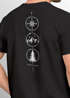 Herren T-Shirt Backprint Outdoor Elemente - Compass Mountains Tree - Grafikshirt Natur Symbole Printshirt Männer Fashion Streetstyle Neverless®preview