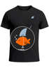 Herren T-Shirt mit Brusttasche Fun-Shirt Aufdruck Goldfisch mit Haiflosse Meme Freizeitshirt  Männer Lustig Moonworks®preview