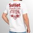 Herren T-Shirt Sunset Beach Club Retro Shirt– Sommer Rückendruck im Vintage Look – Kurzarm Baumwollshirt Neverless®preview