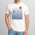 Herren T-Shirt Surfshirt mit Wellenlinien, Sonne & Surfer Motiv – Sommer Grafikshirt im minimalistischen Look Fashion Streetstyle Neverless®preview