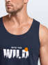 Herren Tank-Top Brustprint Bedruckt Into the Wild Schriftzug Outdoor Sommer Fashion Muskelshirt Neverless®preview