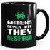 Kaffee-Tasse Gamers never die they respawn Spruch Pixel Zocker 90er 80er Retro MoonWorks®preview