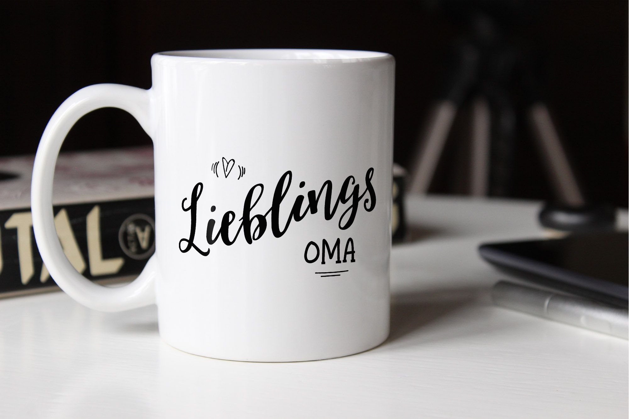 Emaille Tasse Becher Lieblingsoma Geschenk Familie Oma Großmutter Großeltern