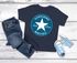 Kinder Jungen T-Shirt Einschulung 2025 mit Namen personalisierbar College-Style Schulkind erste Klasse Geschenkidee Schulanfang SpecialMe®preview