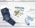 Kinder Jungen T-Shirt Einschulung 2025 mit Namen Schulkind anpassbare Jahreszahl Schultüte Strichmännchen personalisierbar SpecialMe®preview