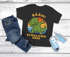 Kinder Jungen T-Shirt Einschulung mit Dino und Schuljahr personalisierbar Geschenk Schulanfang Dinosaurier Liebhaber Moonworks®preview