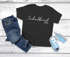 Kinder Jungen T-Shirt Einschulung Schriftzug Schulkind mit Jahreszahl 2026 personalisierbar Geschenk zum Schulanfang SpecialMe®preview