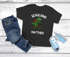 Kinder Jungen T-Shirt Schulkind 2026 mit Namen Dino Aufdruck personalisierbar Geschenkidee Schulanfang Moonworks®preview