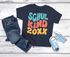 Kinder Mädchen T-Shirt Einschulung 2025 Retro-Schriftzug Schulkind Jahreszahl personalisierbar Geschenk Schulstart SpecialMe®preview