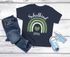 Kinder Mädchen T-Shirt Schulanfang Regenbogen Herz mit Wunschname personalisiert Geschenk Schulkind 2025 SpecialMe®preview