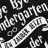 Kinder T-Shirt Jungen Bye Bye Kindergarten ich zaubere jetzt in der Schule Geschenk zur Einschulung 2025 Schulanfang Moonworks®preview
