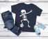 Kinder T-Shirt Jungen Dab Dance Tanz Skelett Fußball Motiv lustig Geschenk Geburtstag Moonworks®preview