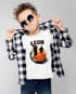 Kinder T-Shirt Jungen mit {style_variation_string} Design und Wunschname personalisierte Geschenke {replace1} Moonworks®preview