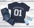 Kinder T-Shirt Jungen Schulkind 01 Collegestil Geschenk zur Einschulung 2025 Schulanfang Moonworks®preview