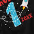 Kinder T-Shirt Jungen Schulkind Rakete Zahl 1 Geschenk zur Einschulung 2026 Schulanfang Moonworks®preview