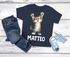 Kinder T-Shirt Katze mit Name – personalisiertes Shirt für Jungen – Lustiges Katzenmotiv– Geschenk zum Geburtstag oder Schule Moonworks®preview
