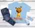 Kinder T-Shirt Löwe mit Name – personalisiertes Shirt für Jungen – Tiermotiv bedruckt – Geschenk zur Einschulung oder Geburtstag Moonworks®preview
