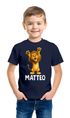 Kinder T-Shirt Löwe mit Name – personalisiertes Shirt für Jungen – Tiermotiv bedruckt – Geschenk zur Einschulung oder Geburtstag Moonworks®preview