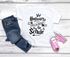 Kinder T-Shirt Mädchen Vor muss ich erstmal zur Schule Geschenk zur Einschulung 2025 Schulanfang Moonworks®preview