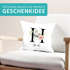 Kissen-Bezug Buchstabe personalisierbar Initiale Monogramm Rosen-Blüten persönliche Geschenke mit Name SpecialMe®preview